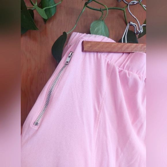 Dollskill Club Exx Bubblegum Barbie Dance Set 1X - Picture 5 of 10